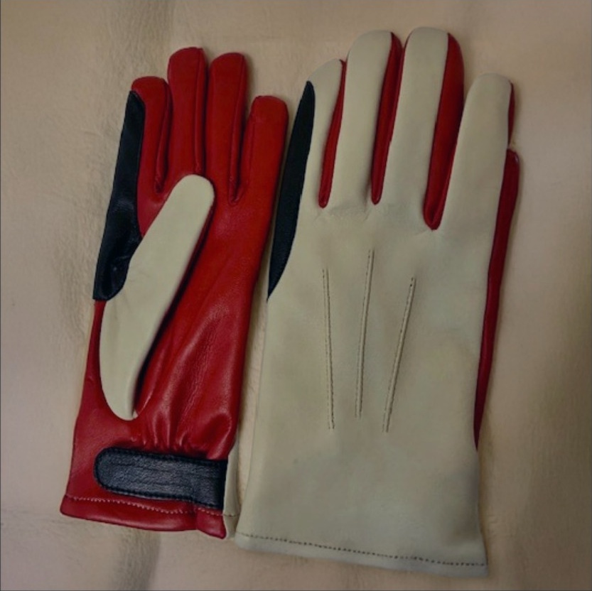 San Francisco Summer-Inspired Signature Leather equestrian gloves