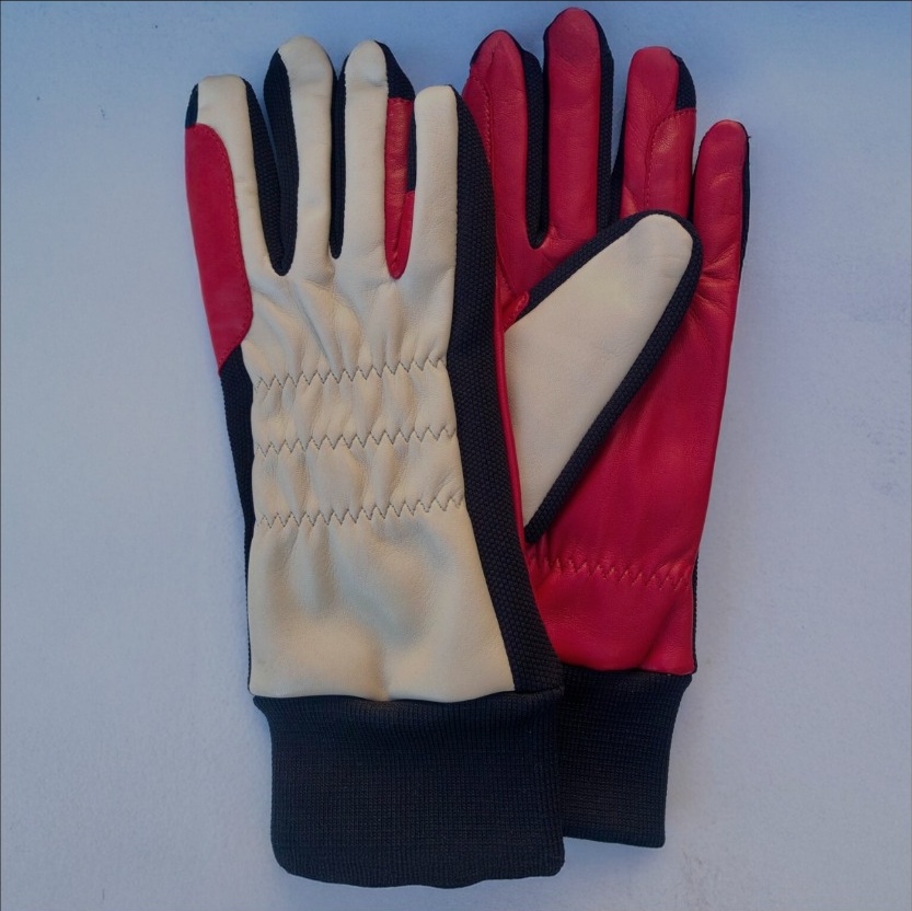 San Francisco Winter-Inspired Signature Leather equestrian gloves