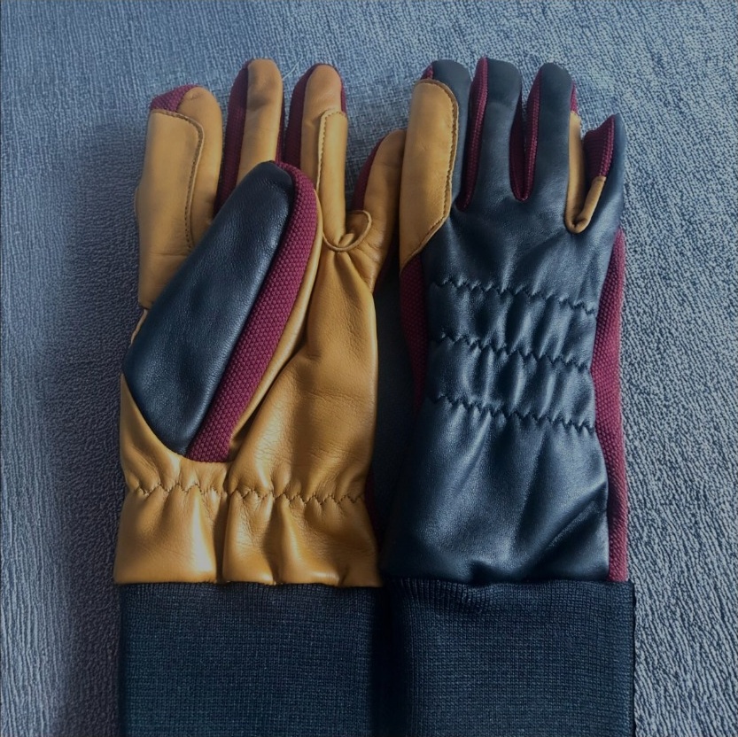 Washington DC-Inspired Signature Leather equestrian gloves